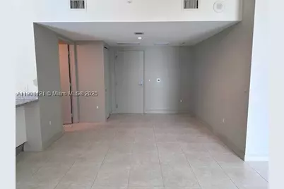 185 SW 7th #2300, Miami, FL 33130 - Photo 6