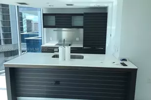 200 Biscayne Blvd, Miami, FL 33131 - Photo 6