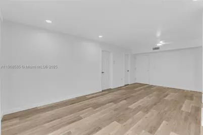 4709 NW 7th #204-9, Miami, FL 33126 - Photo 26