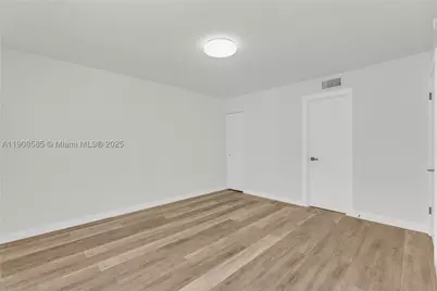 4709 NW 7th #204-9, Miami, FL 33126 - Photo 46