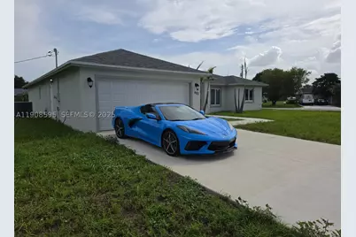 482 NW Marion, Port Saint Lucie, FL 34983 - Photo 1