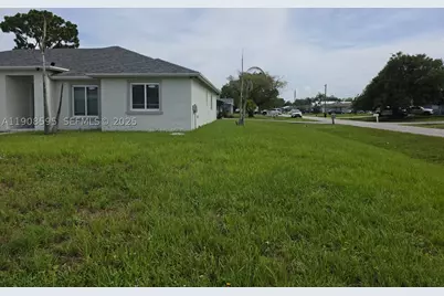 482 NW Marion, Port Saint Lucie, FL 34983 - Photo 18