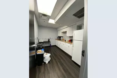 14 NE 1st #600A, Miami, FL 33132 - Photo 6