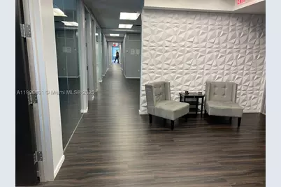 14 NE 1st #600A, Miami, FL 33132 - Photo 2