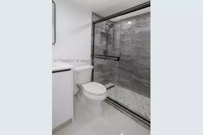 13250 SW 7th #204L, Pembroke Pines, FL 33027 - Photo 24