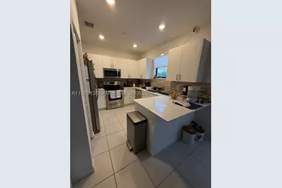 15929 SW 2nd, Pembroke Pines, FL 33027 - Photo 4