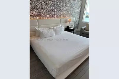 1100 West #1206, Miami Beach, FL 33139 - Photo 10