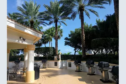 21055 Yacht Club #1602, Aventura, FL 33180 - Photo 24