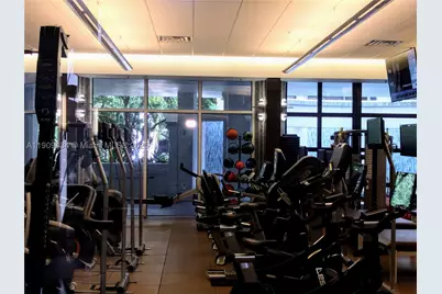 21055 Yacht Club #1602, Aventura, FL 33180 - Photo 28