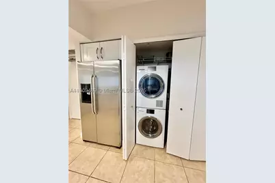 19900 E Country Club #318, Aventura, FL 33180 - Photo 6