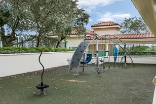 19900 E Country Club, Aventura, FL 33180 - Photo 28