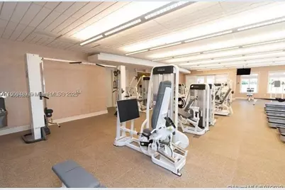 19900 E Country Club #318, Aventura, FL 33180 - Photo 24