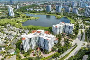 19900 E Country Club, Aventura, FL 33180 - Photo 32