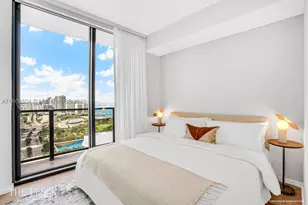 398 NE 5th, Miami, FL 33132 - Photo 4