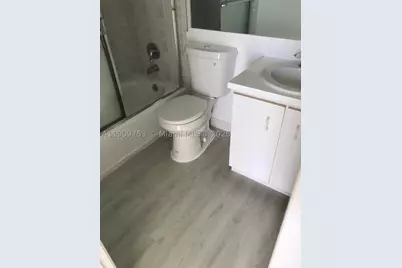 438 NE 210th Cir #203-4B, Miami, FL 33179 - Photo 10