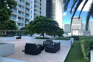 1060 Brickell, Miami, FL 33131 - Photo 2