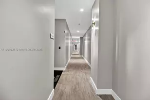 1110 NW 1, Miami, FL 33128 - Photo 6