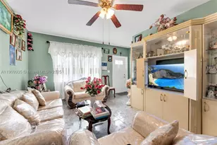 427 NW 84th, Miami, FL 33150 - Photo 10