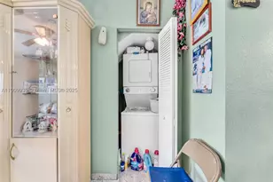 427 NW 84th, Miami, FL 33150 - Photo 20