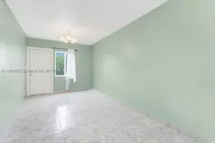 427 NW 84th, Miami, FL 33150 - Photo 16