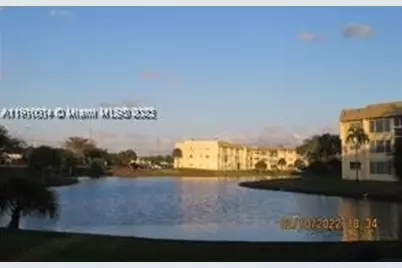 8400 Sunrise Lakes #106, Sunrise, FL 33322 - Photo 12