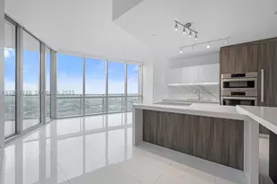 851 NE 1st, Miami, FL 33132 - Photo 2
