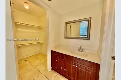 10825 SW 112th #302, Miami, FL 33176 - Photo 10