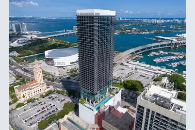 398 NE 5th #1811, Miami, FL 33132 - Photo 30
