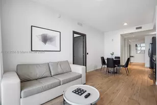 398 NE 5th, Miami, FL 33132 - Photo 10