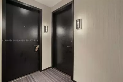 398 NE 5th #1811, Miami, FL 33132 - Photo 24