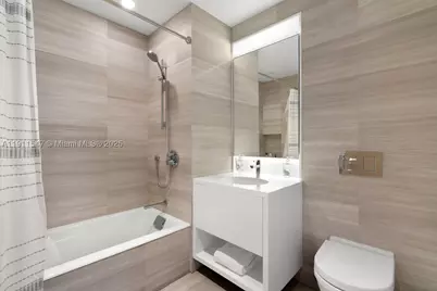300 Collins #PH3, Miami Beach, FL 33139 - Photo 32