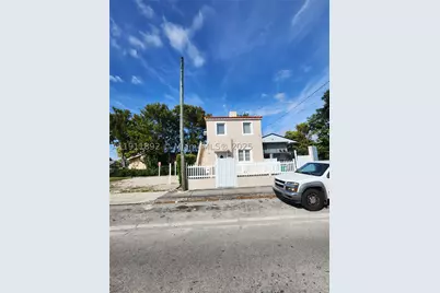 243 SW 10th, Miami, FL 33130 - Photo 4