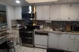 20515 E Country Club, Aventura, FL 33180 - Photo 4