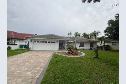 260 NW 121st, Coral Springs, FL 33071 - Photo 2