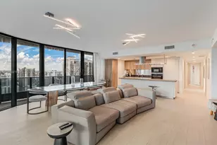 1000 Brickell, Miami, FL 33131 - Photo 22