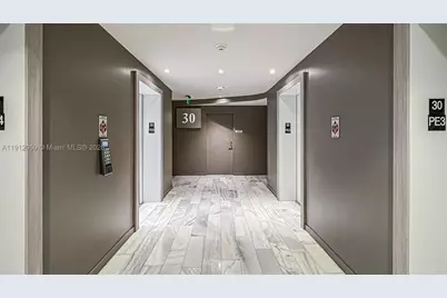 1000 Brickell #3002, Miami, FL 33131 - Photo 8