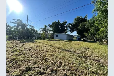 1109 N Grifford, Lehigh Acres, FL 33936 - Photo 2
