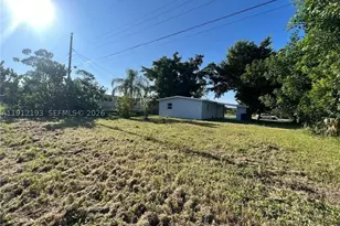 1109 N Grifford, Lehigh Acres, FL 33936 - Photo 2