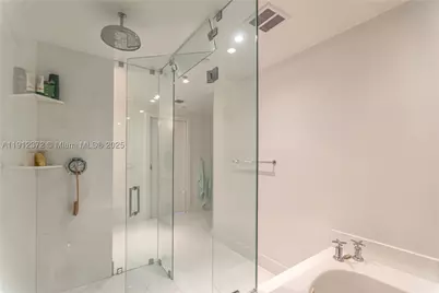 520 West #1102, Miami Beach, FL 33139 - Photo 22