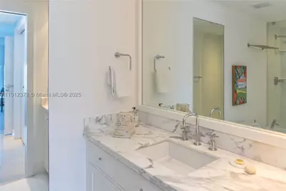 520 West #1102, Miami Beach, FL 33139 - Photo 40
