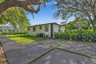 5850 NE 3rd, Miami, FL 33137 - Photo 44