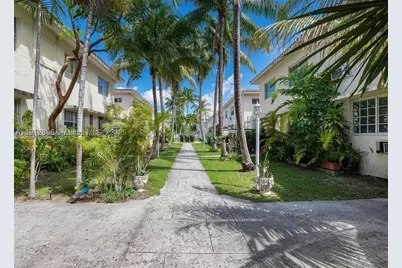 1197 Marseille #12, Miami Beach, FL 33141 - Photo 2