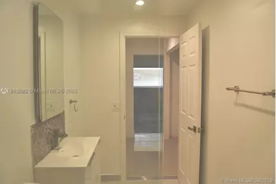 9375 Fontainebleau #L122, Miami, FL 33172 - Photo 20