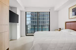 11 NE 6th, Miami, FL 33132 - Photo 22