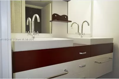 290 174th #M10, Sunny Isles Beach, FL 33160 - Photo 12