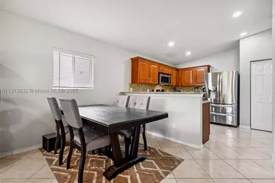1924 SW Jamesport, Port Saint Lucie, FL 34953 - Photo 20