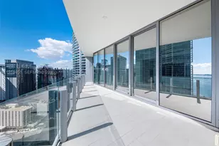 300 Biscayne Blvd, Miami, FL 33131 - Photo 10