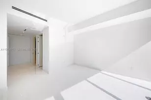 300 Biscayne Blvd, Miami, FL 33131 - Photo 20