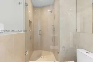 15701 Collins, Sunny Isles Beach, FL 33160 - Photo 20