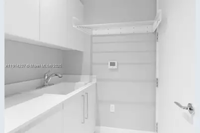 15701 Collins #3203, Sunny Isles Beach, FL 33160 - Photo 30